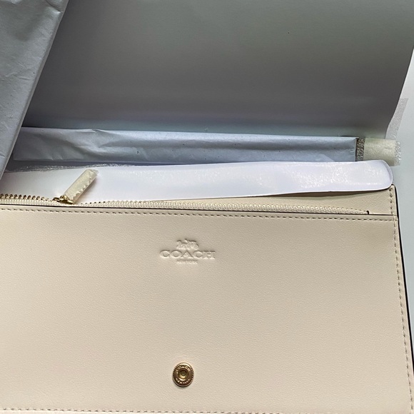 NWT! Coach NEW 6 piece Floral Blooms set- PRICE for SATURDAY ONLY!!!!! - Picture 14 of 14